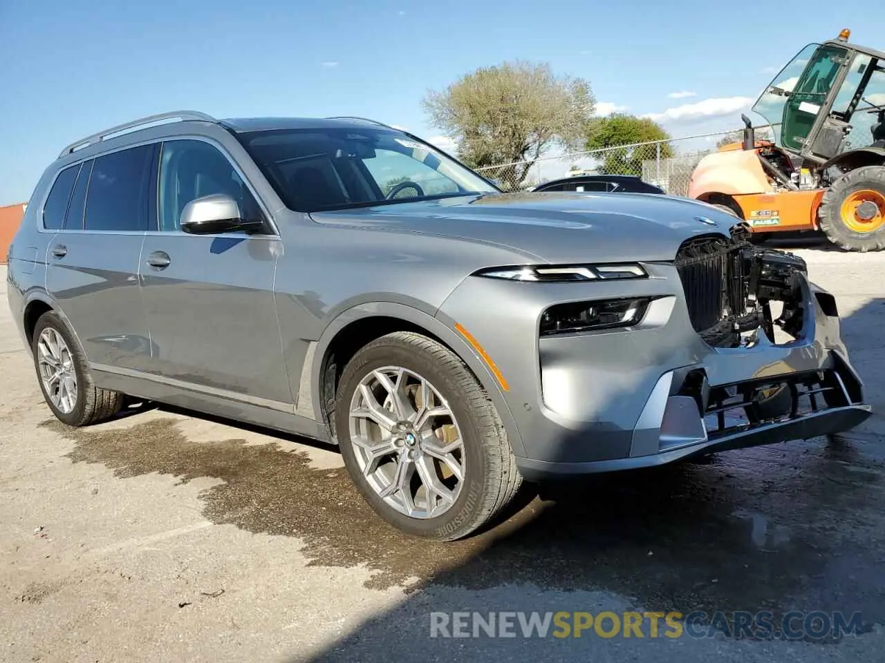 4 Фотография поврежденного автомобиля 5UX23EM00S9X63334 BMW X7 2025