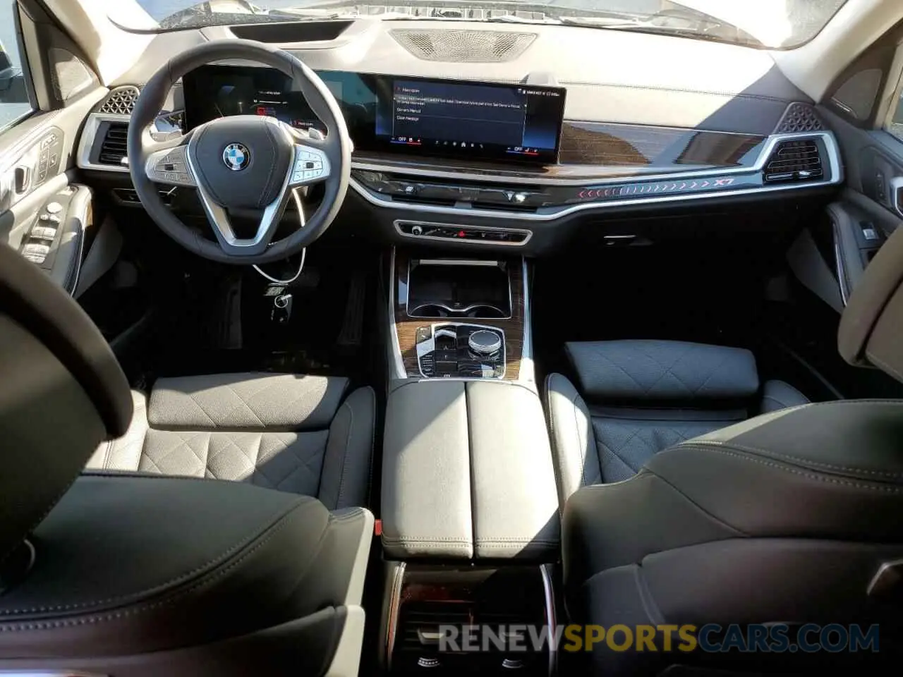 8 Фотография поврежденного автомобиля 5UX23EM00S9X63334 BMW X7 2025