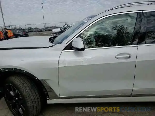 12 Photograph of a damaged car 5UX23EM04S9W98391 BMW X7 2025