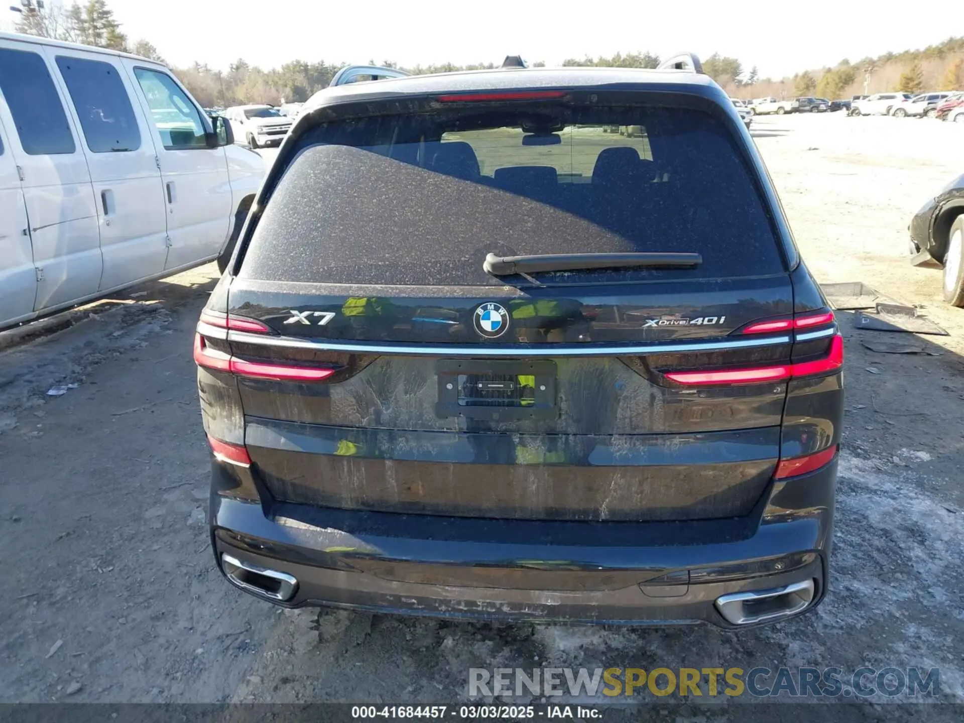 16 Фотография поврежденного автомобиля 5UX23EM04S9Y00286 BMW X7 2025