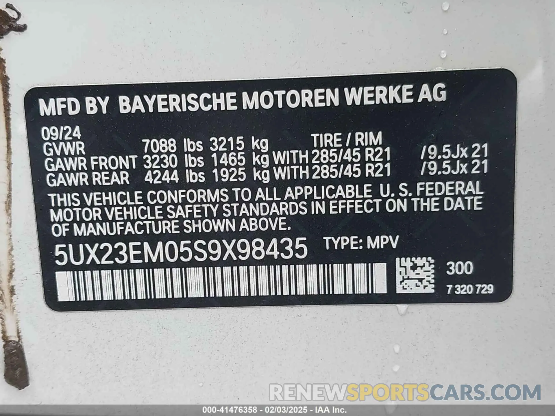 9 Фотография поврежденного автомобиля 5UX23EM05S9X98435 BMW X7 2025