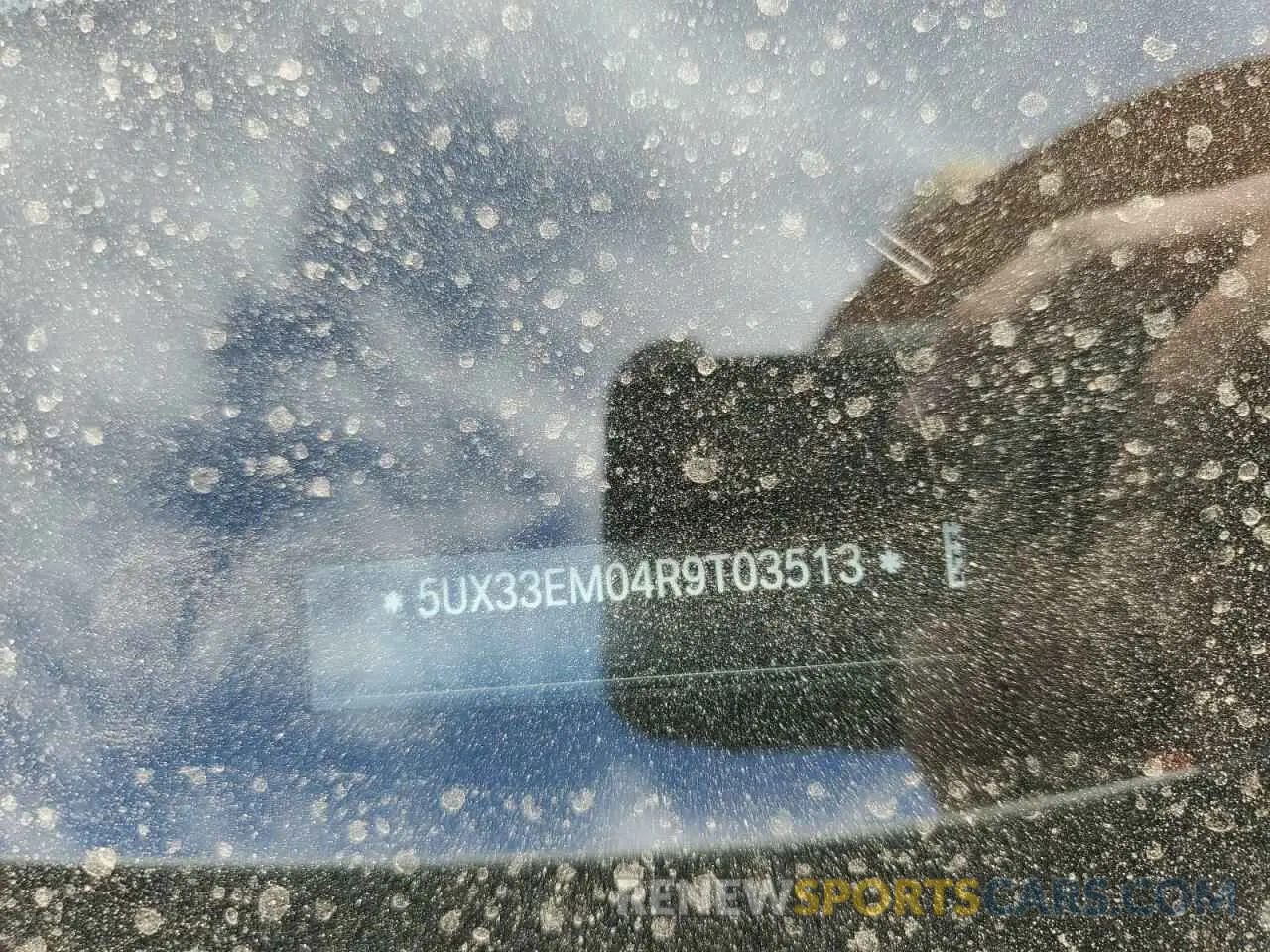 12 Фотография поврежденного автомобиля 5UX33EM04R9T03513 BMW X7 M60I 2024