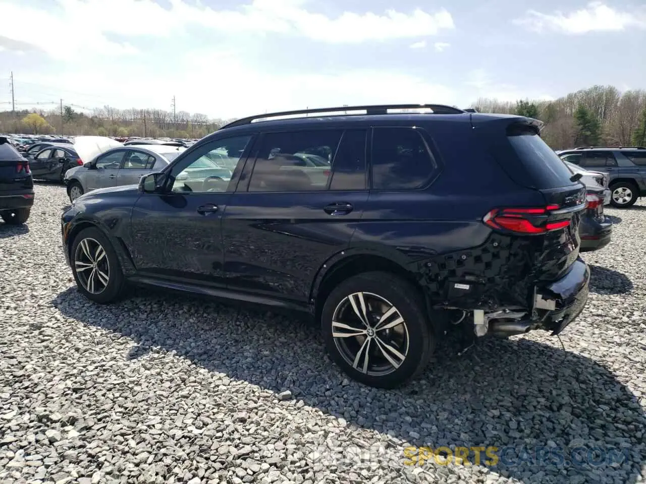 2 Фотография поврежденного автомобиля 5UX33EM05R9V23548 BMW X7 M60I 2024