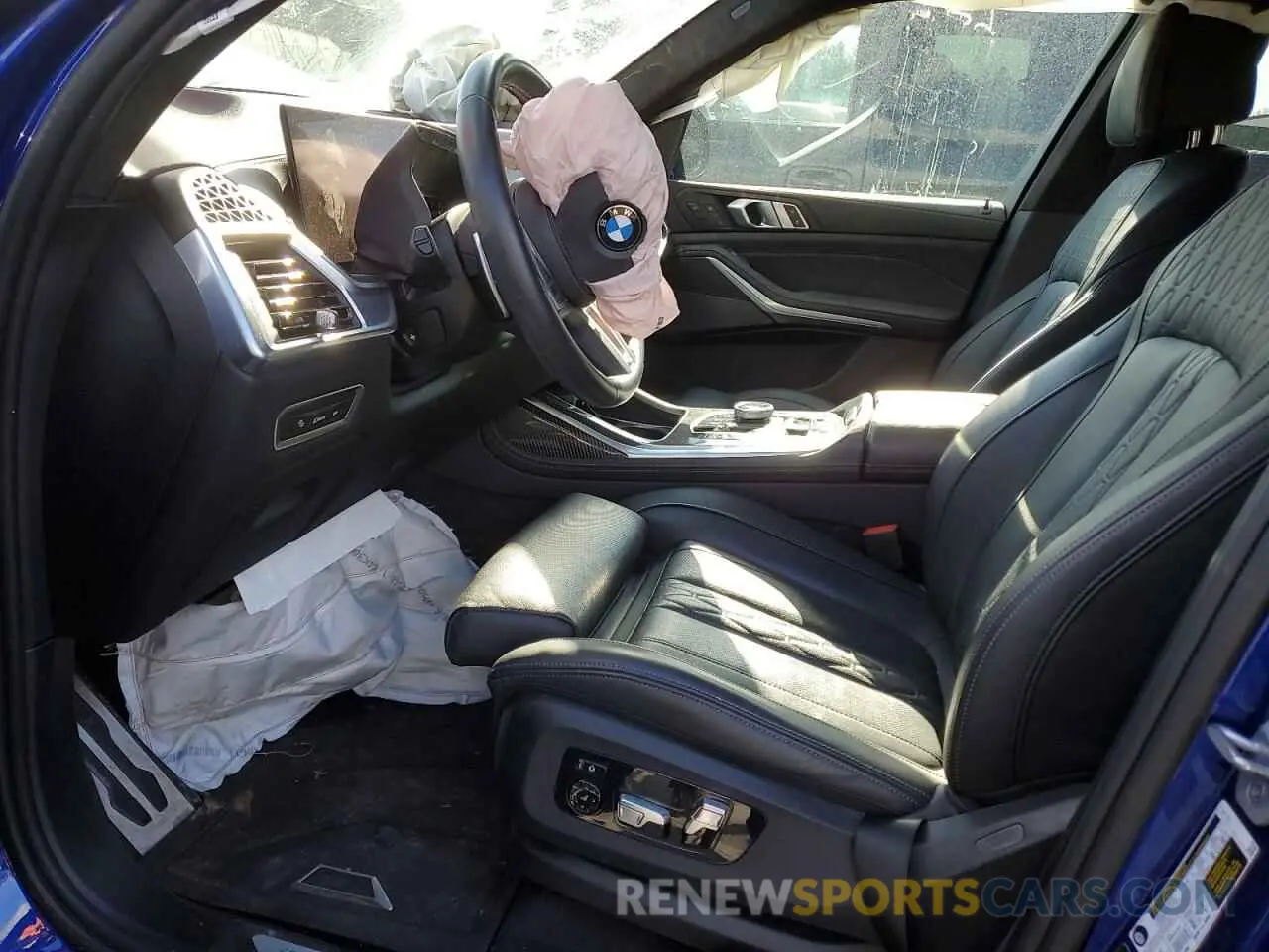 7 Photograph of a damaged car 5UX33EM09R9V11872 BMW X7 M60I 2024