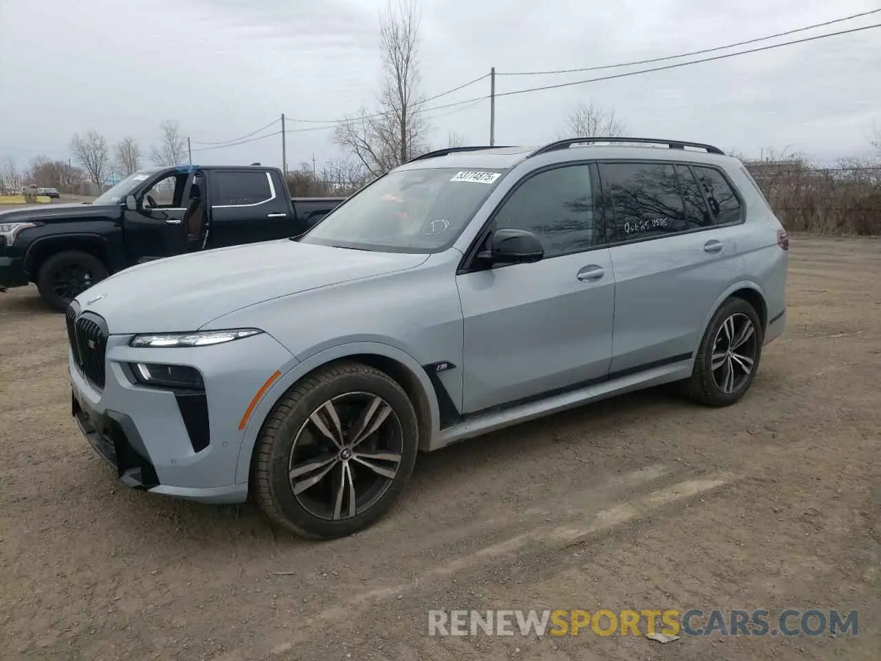 1 Фотография поврежденного автомобиля 5UX33EM0XR9S46475 BMW X7 M60I 2024