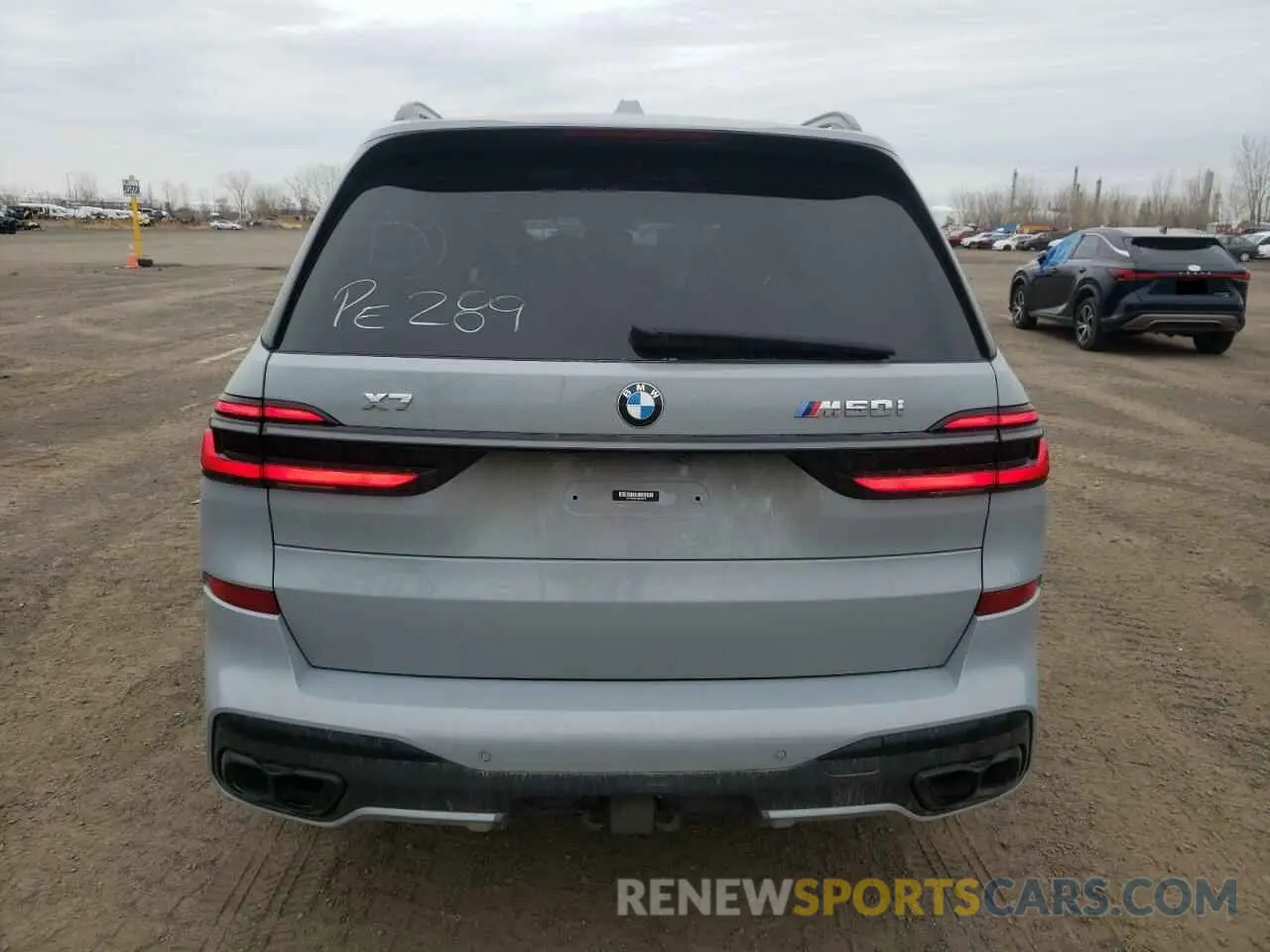 6 Фотография поврежденного автомобиля 5UX33EM0XR9S46475 BMW X7 M60I 2024