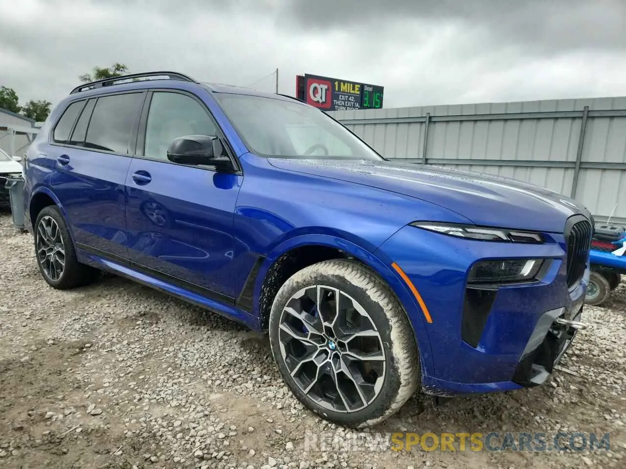 4 Фотография поврежденного автомобиля 5UX33EM0XR9W00155 BMW X7 M60I 2024