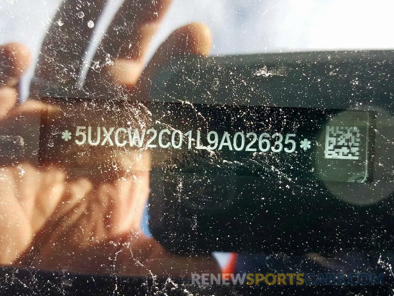 10 Photograph of a damaged car 5UXCW2C01L9A02635 BMW X7 XDRIVE4 2020