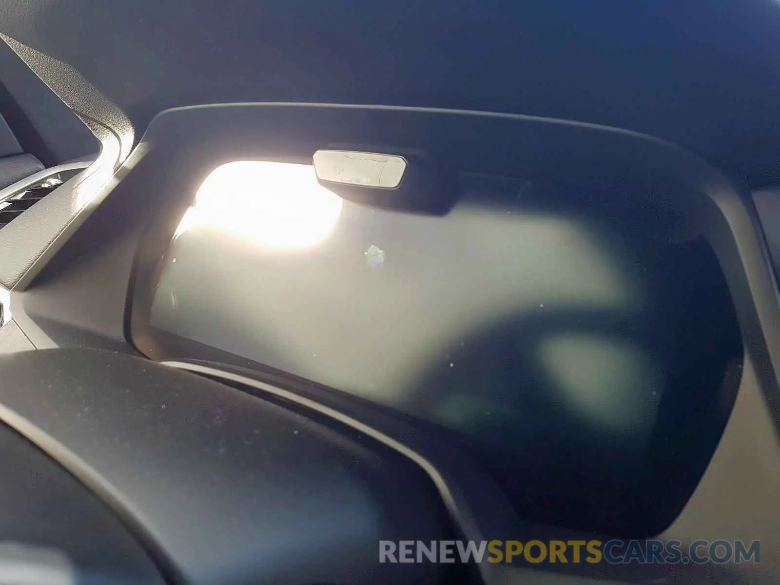 8 Photograph of a damaged car 5UXCW2C01L9A02635 BMW X7 XDRIVE4 2020