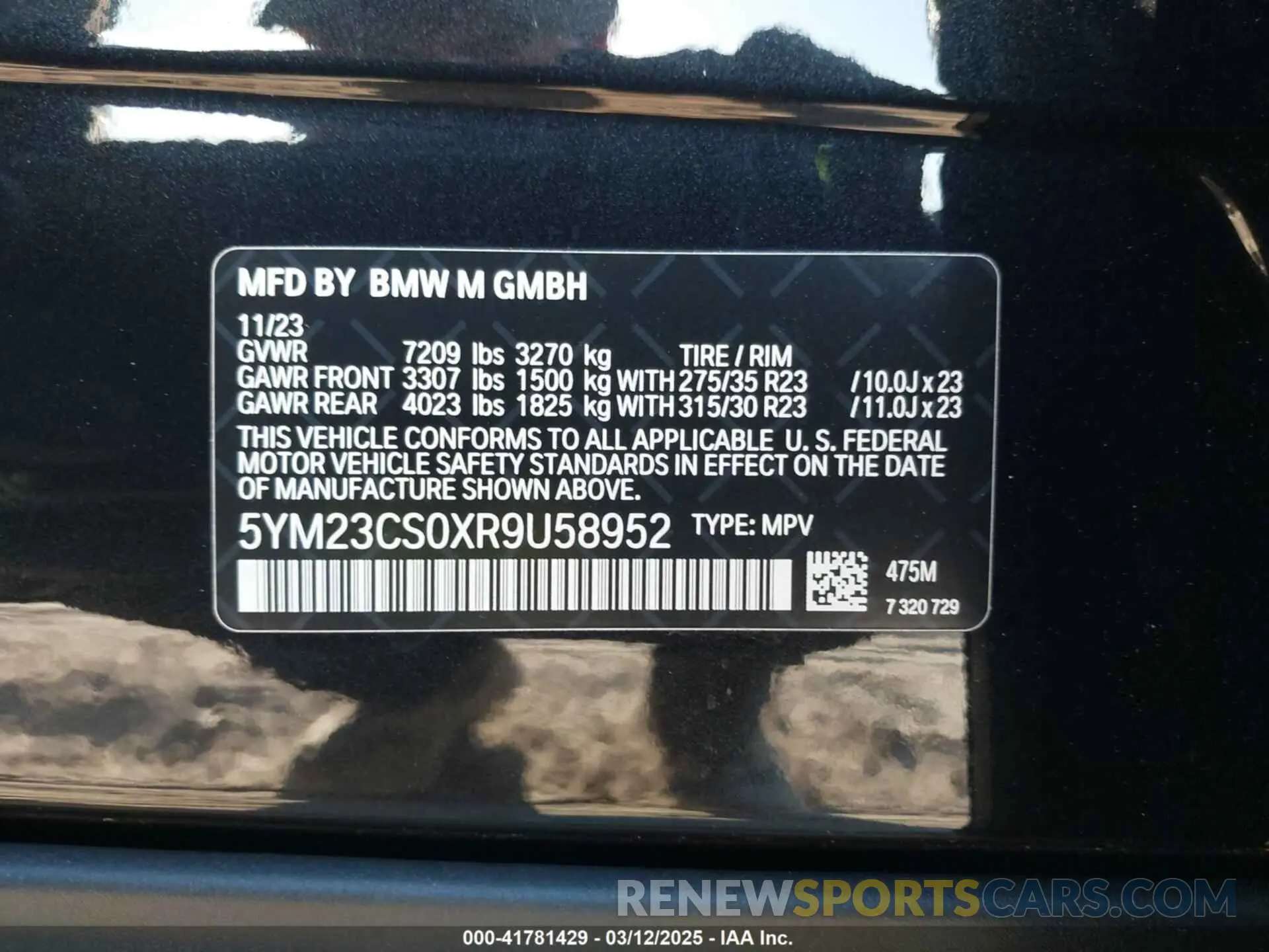 9 Photograph of a damaged car 5YM23CS0XR9U58952 BMW XM 2024