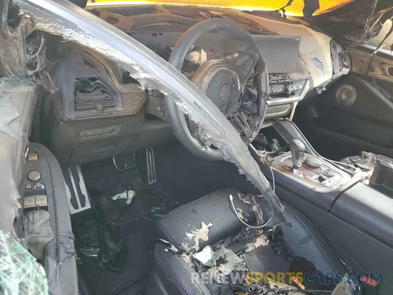 8 Фотография поврежденного автомобиля 5YM33CS0XR9U81782 BMW XM LABEL 2024