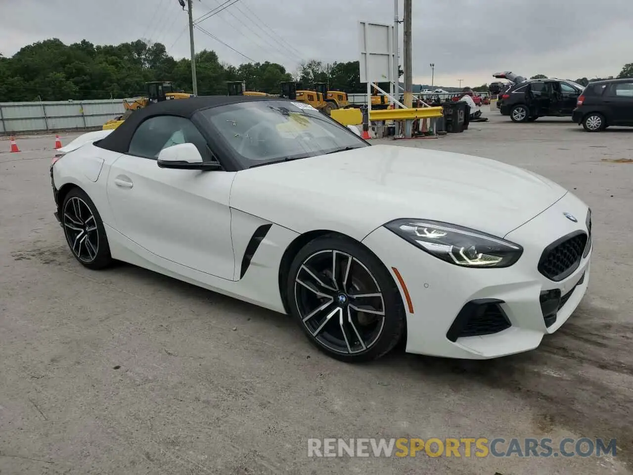 4 Photograph of a damaged car WBAHF3C51KWW31007 BMW Z4 2019
