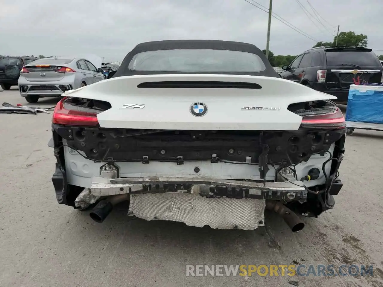 6 Photograph of a damaged car WBAHF3C51KWW31007 BMW Z4 2019