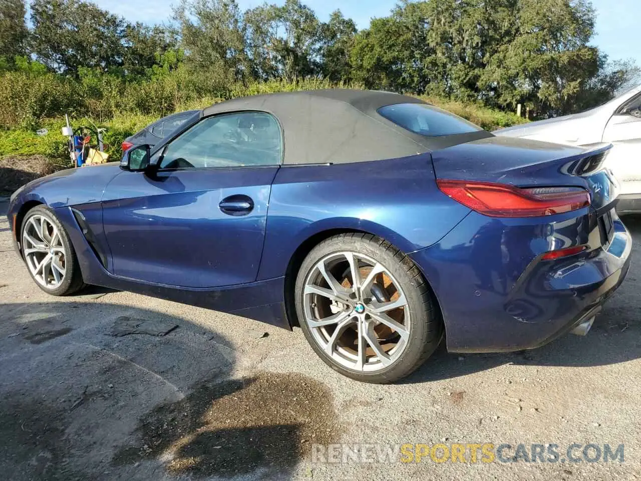 2 Фотография поврежденного автомобиля WBAHF3C57KWW32243 BMW Z4 2019