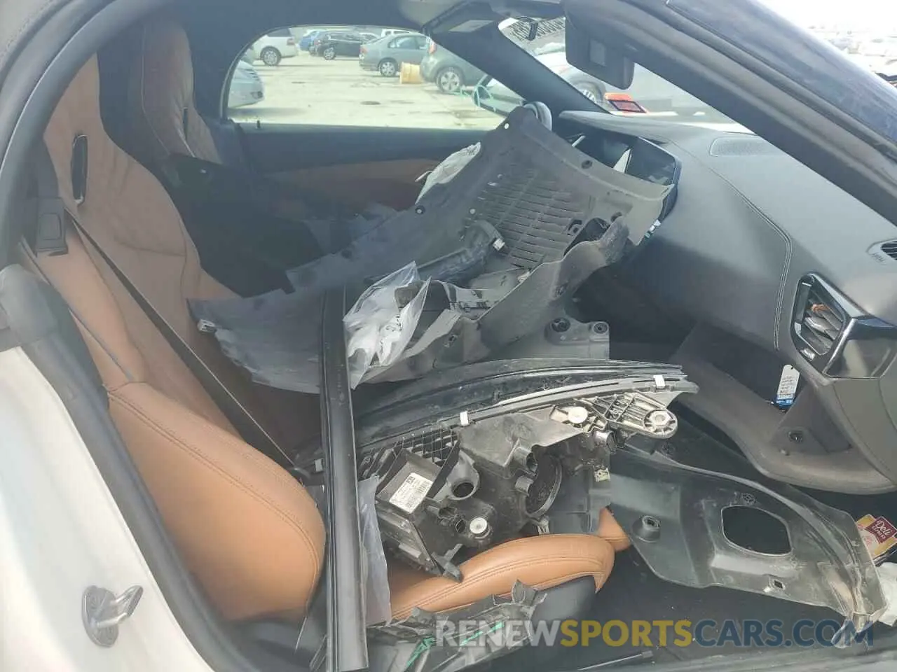 10 Photograph of a damaged car WBAHF3C58KWW35653 BMW Z4 2019