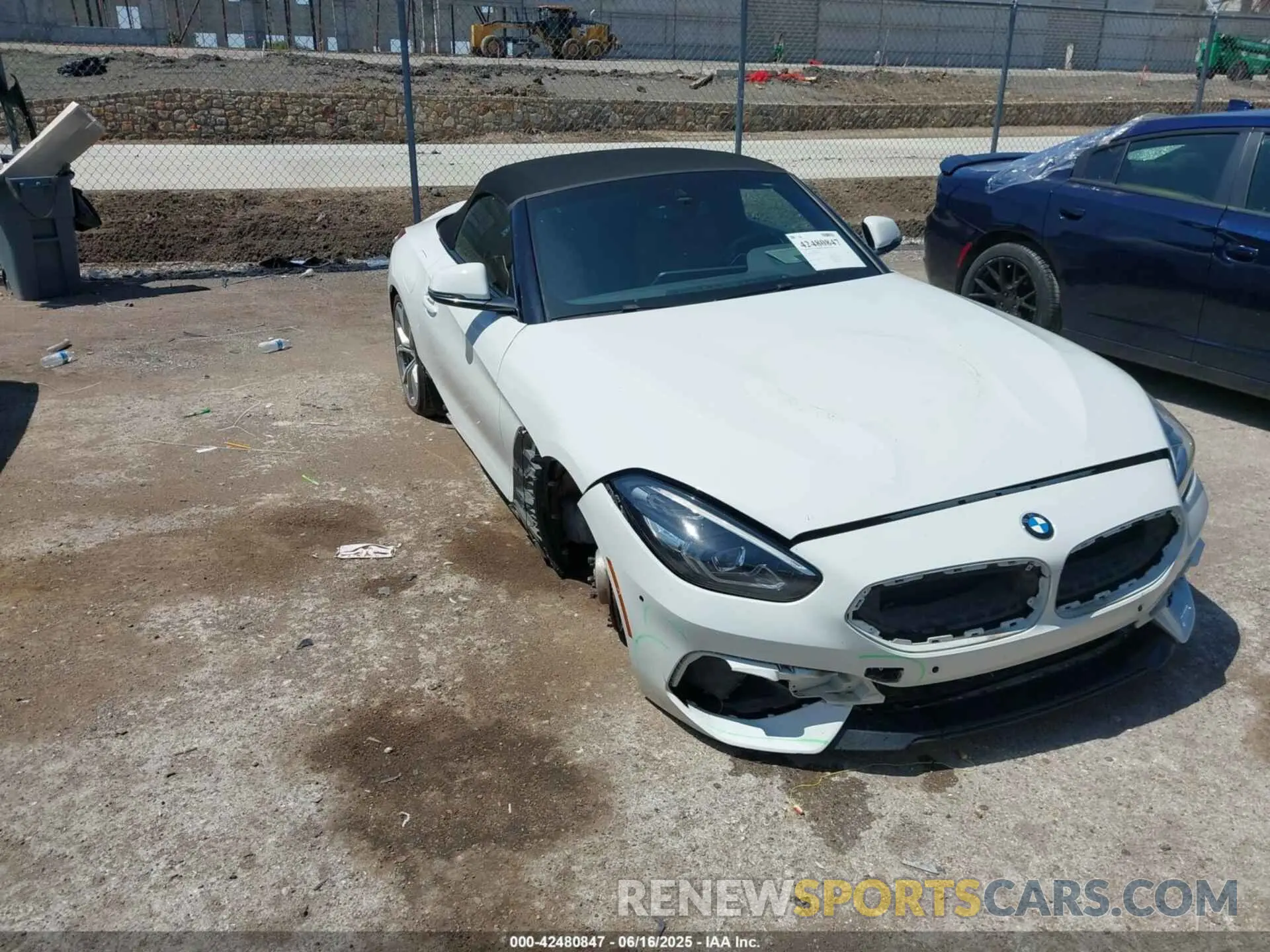 1 Фотография поврежденного автомобиля WBAHF3C04LWW76724 BMW Z4 2020