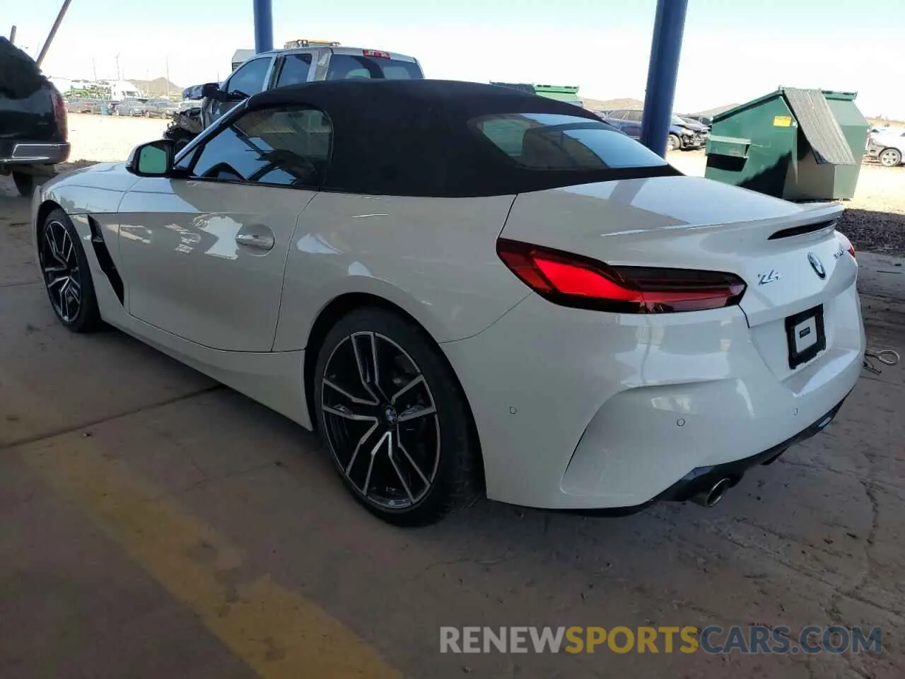 2 Фотография поврежденного автомобиля WBAHF3C0XLWW60530 BMW Z4 2020