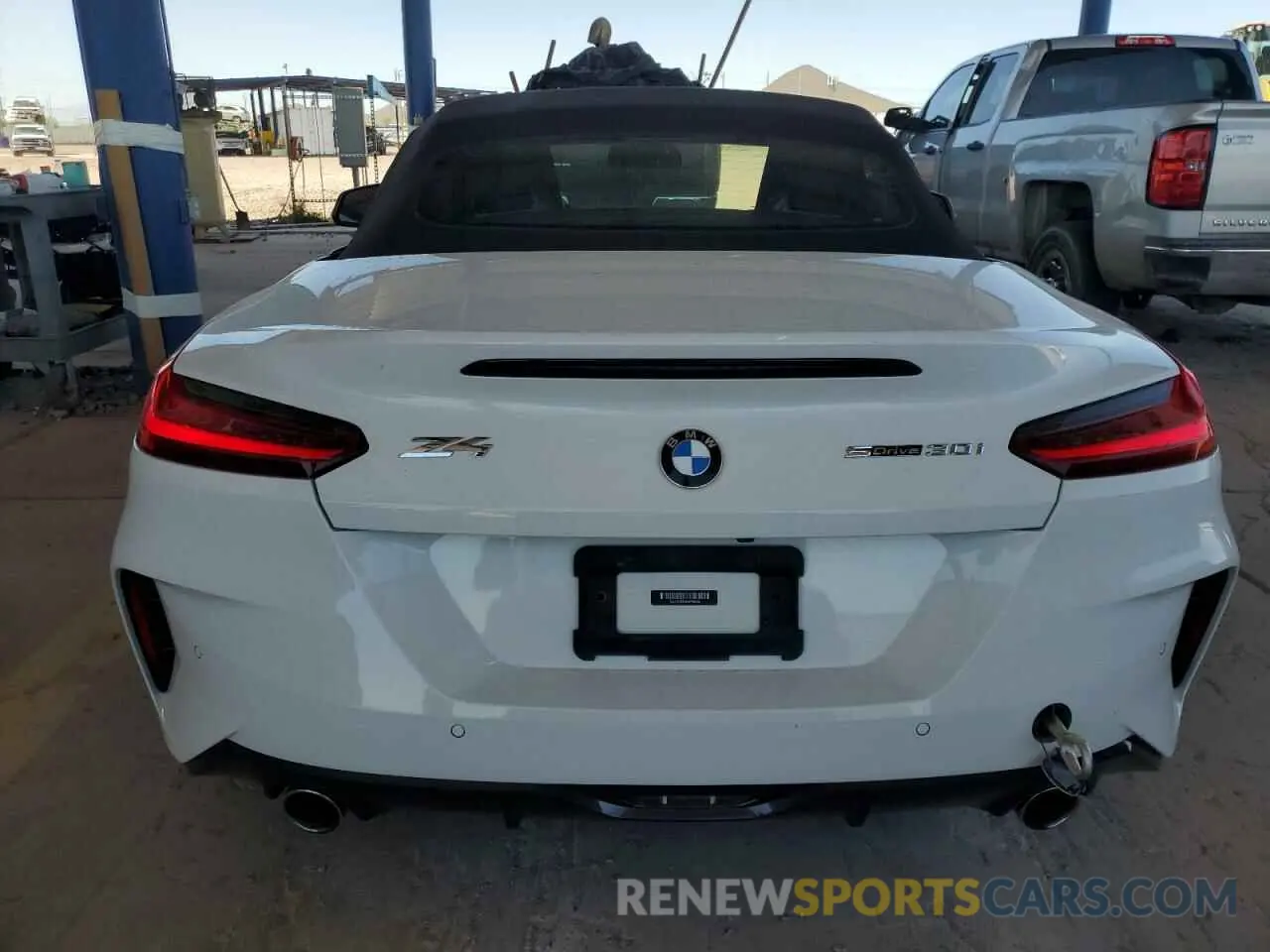 6 Фотография поврежденного автомобиля WBAHF3C0XLWW60530 BMW Z4 2020