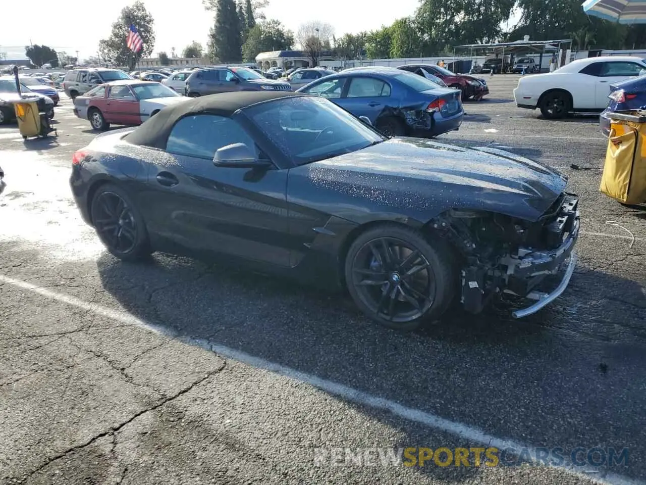 4 Photograph of a damaged car WBAHF9C02LWW55809 BMW Z4 2020