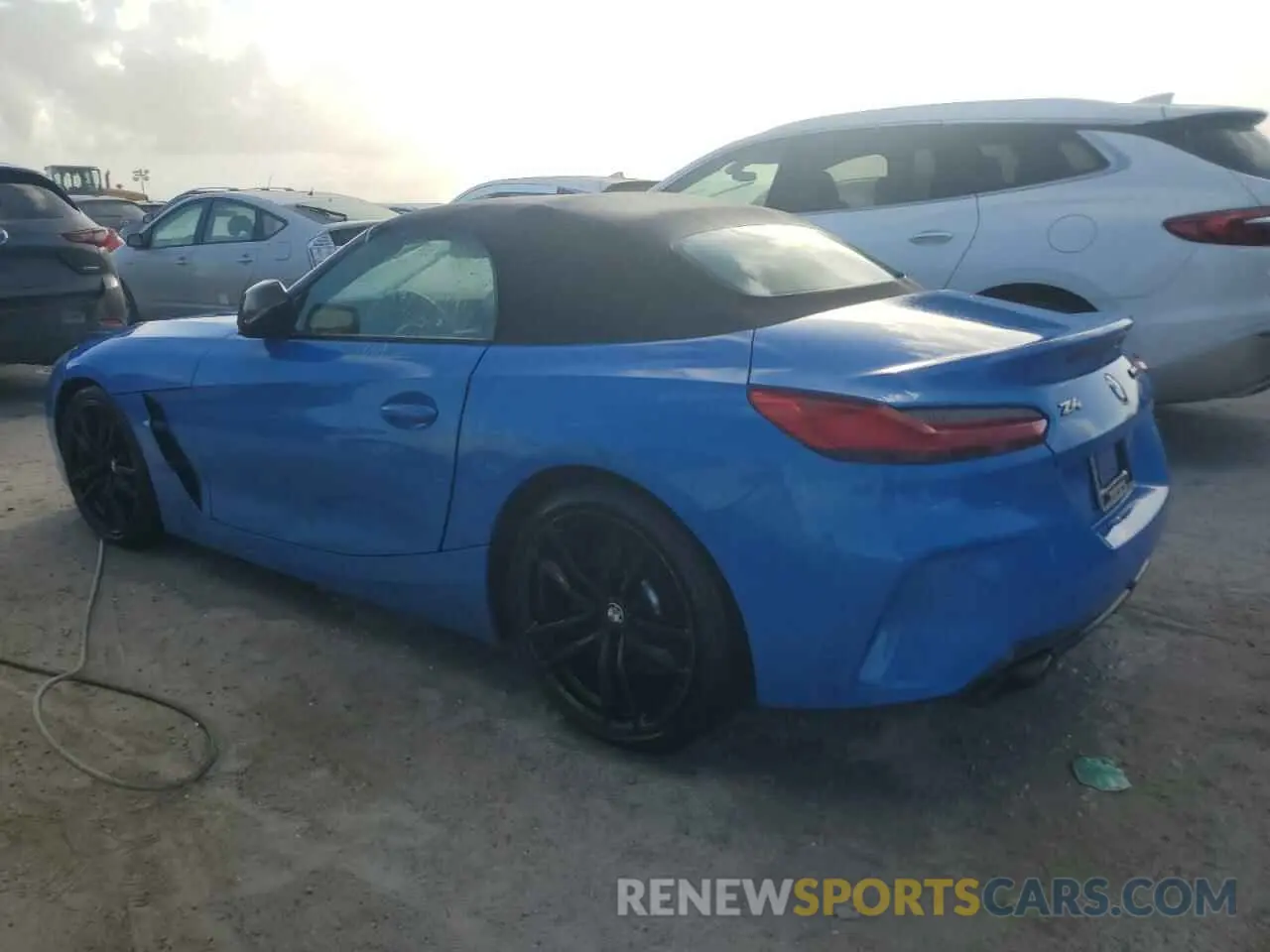 2 Photograph of a damaged car WBAHF9C05LWW40270 BMW Z4 2020