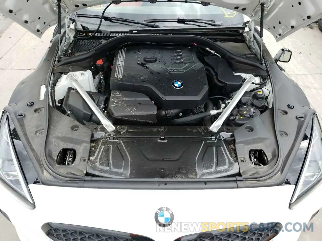 7 Photograph of a damaged car WBAHF3C00MWW90458 BMW Z4 2021