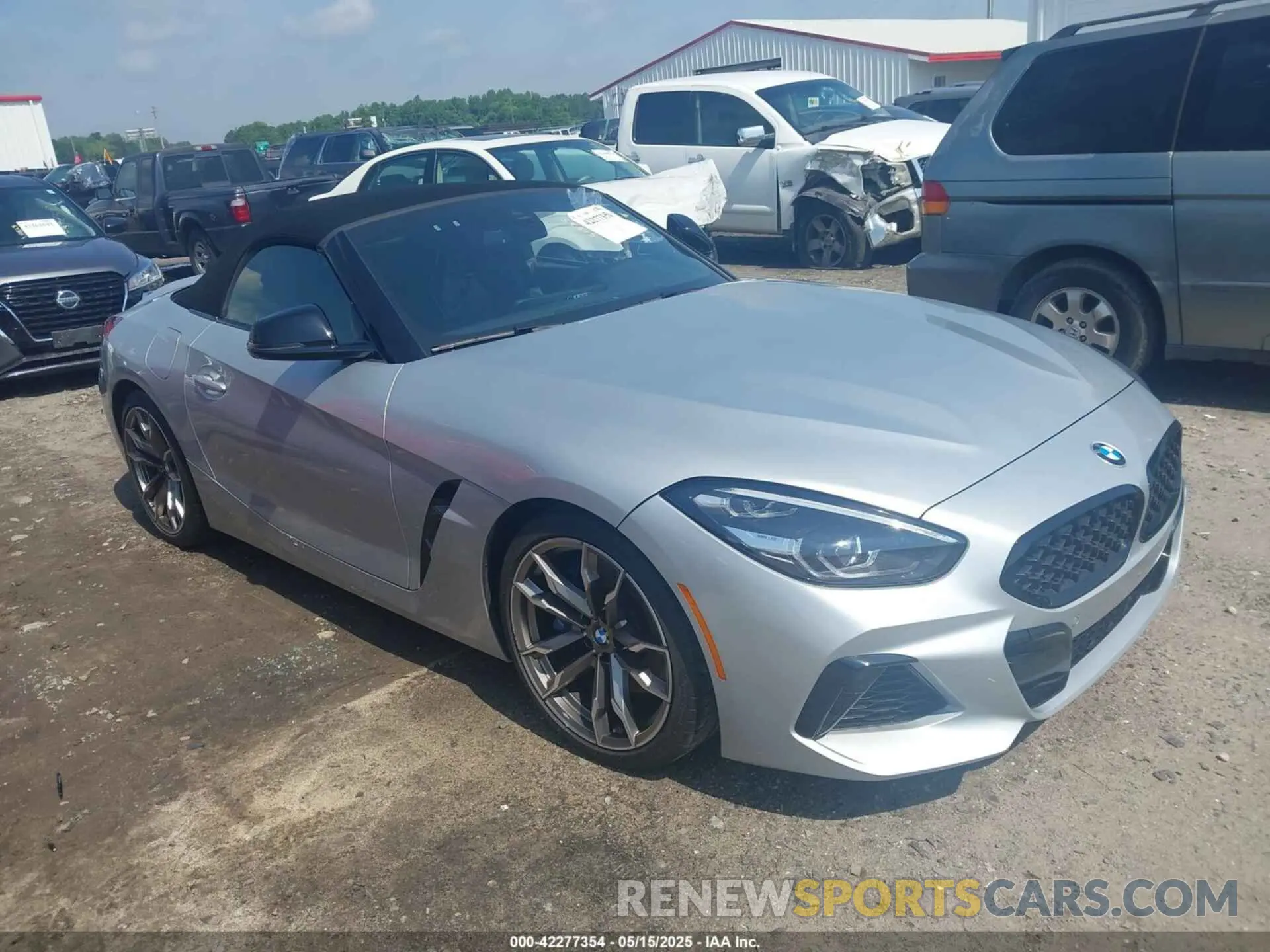 1 Фотография поврежденного автомобиля WBAHF9C00MWX17614 BMW Z4 2021