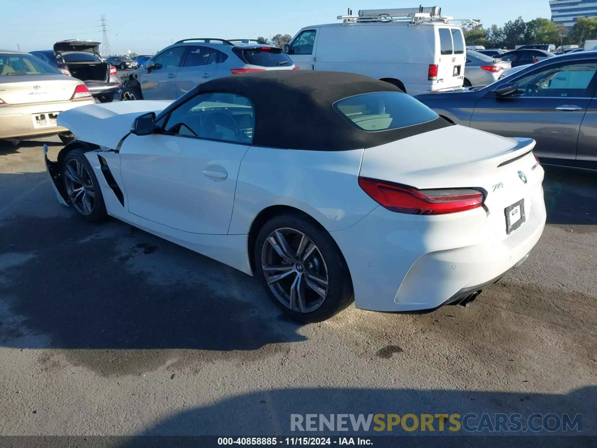 3 Photograph of a damaged car WBAHF3C09PWY13436 BMW Z4 2023