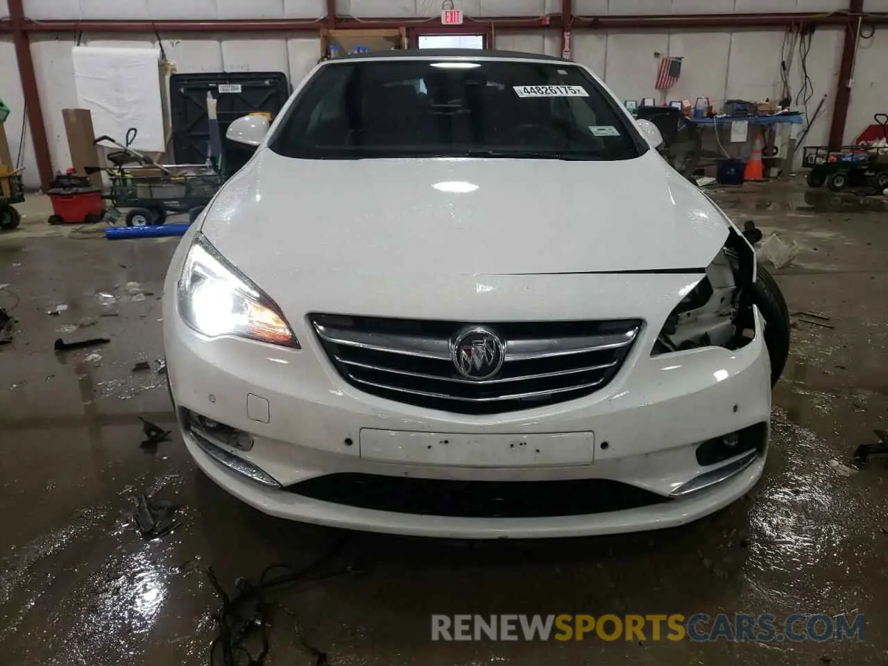 5 Photograph of a damaged car W04WH3N52KG304914 BUICK CASCADA 2019