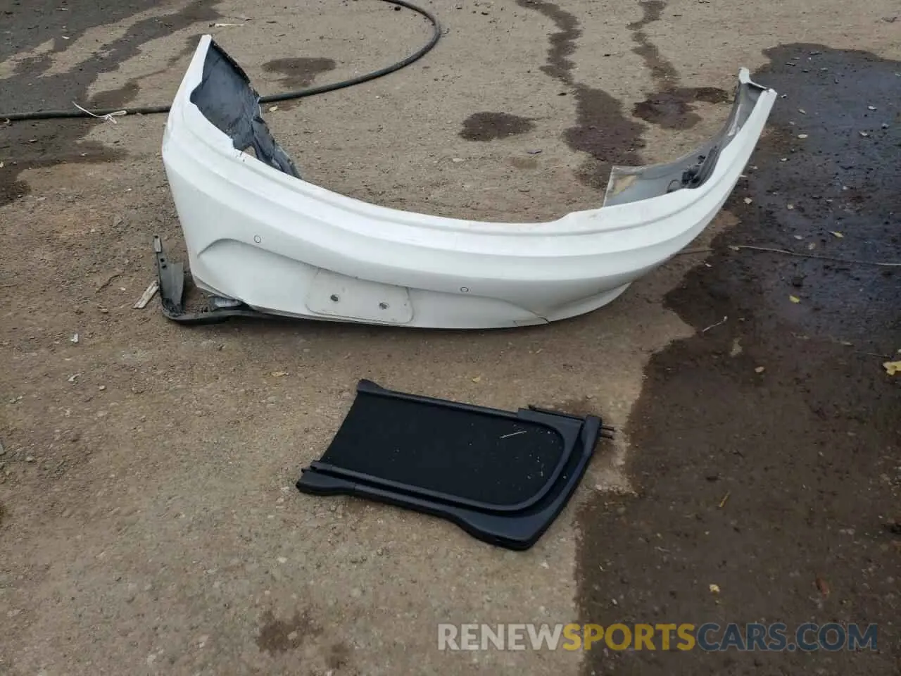 12 Photograph of a damaged car W04WH3N52KG367902 BUICK CASCADA 2019