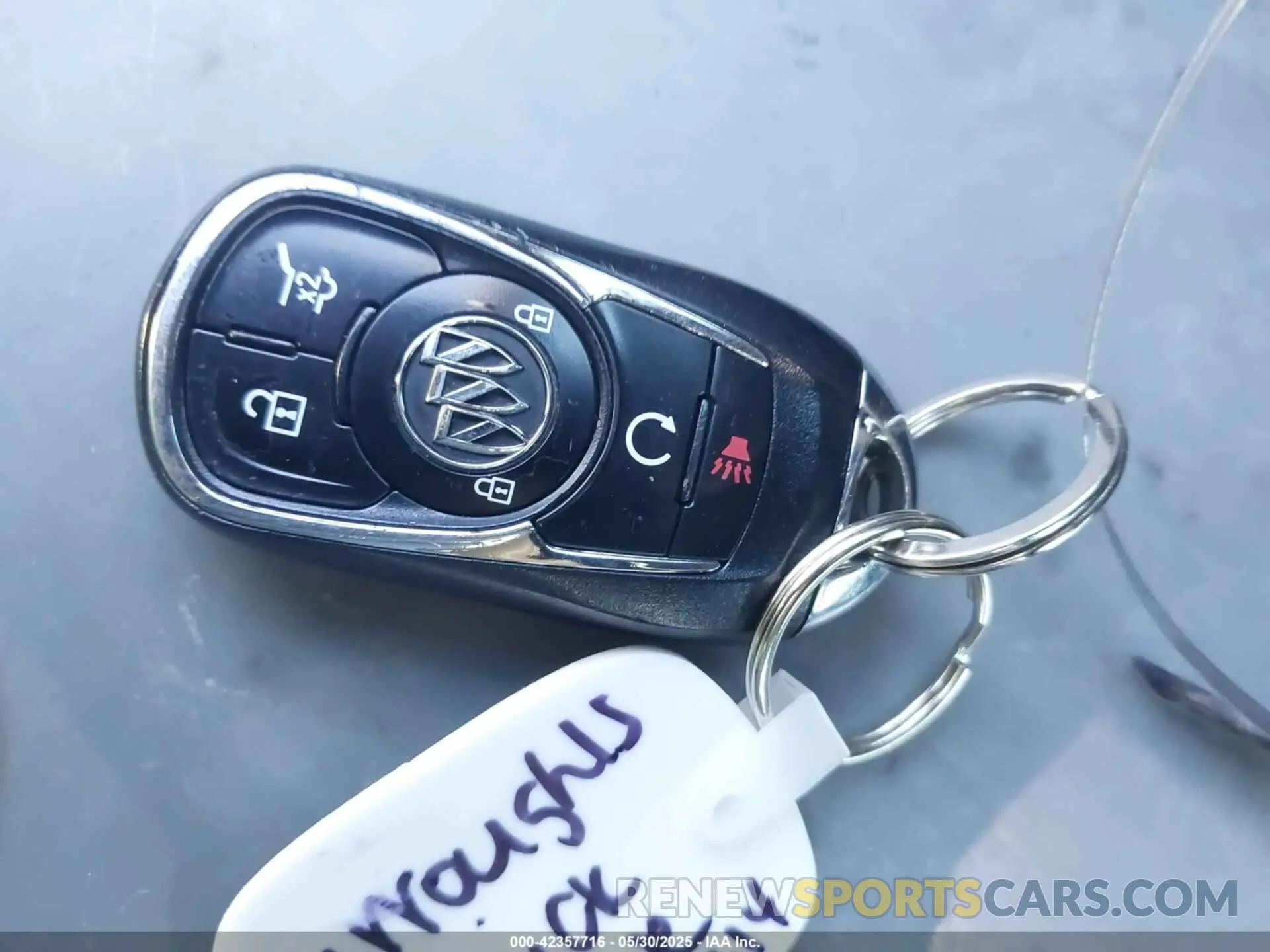 11 Photograph of a damaged car 5GAERAKW1KJ117572 BUICK ENCLAVE 2019