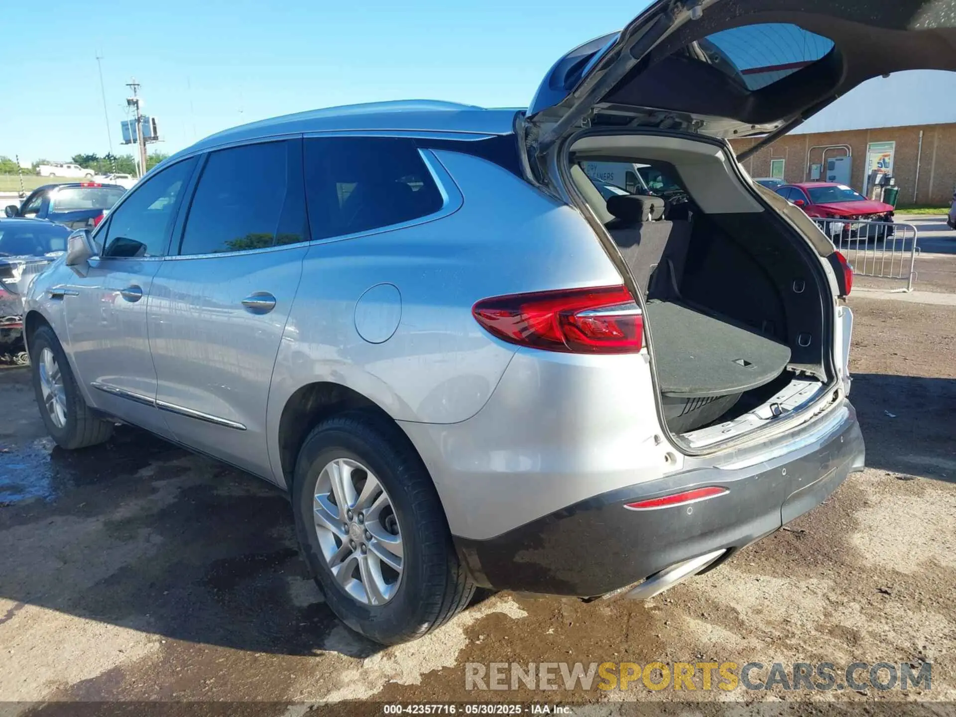 3 Photograph of a damaged car 5GAERAKW1KJ117572 BUICK ENCLAVE 2019