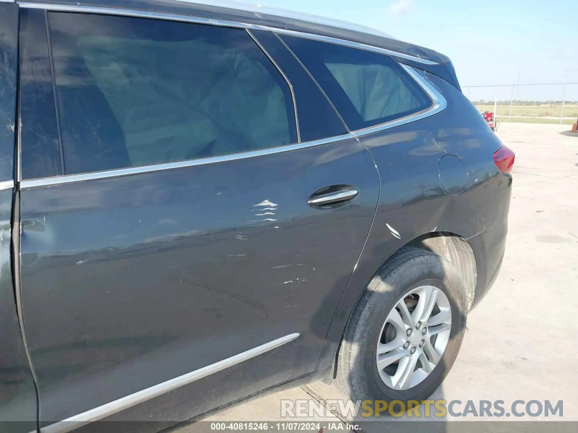 19 Фотография поврежденного автомобиля 5GAERBKW4KJ175469 BUICK ENCLAVE 2019