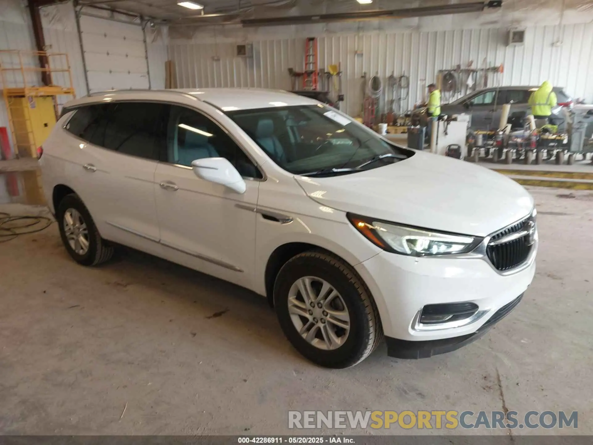 1 Photograph of a damaged car 5GAERBKW5KJ162844 BUICK ENCLAVE 2019