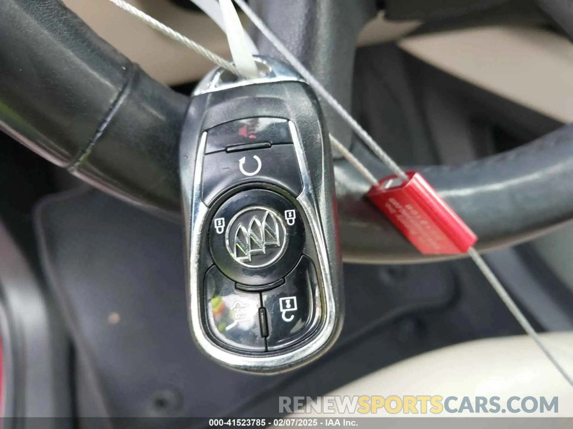 11 Photograph of a damaged car 5GAERBKW7KJ172825 BUICK ENCLAVE 2019