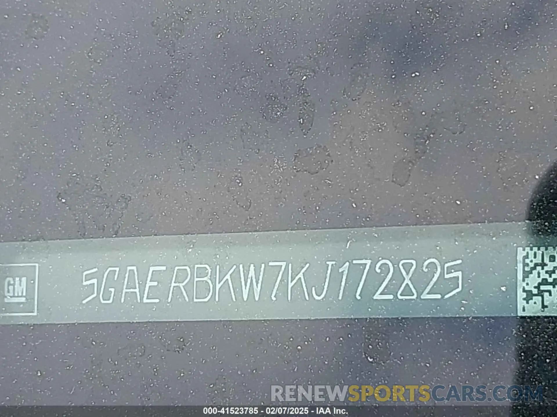 18 Photograph of a damaged car 5GAERBKW7KJ172825 BUICK ENCLAVE 2019