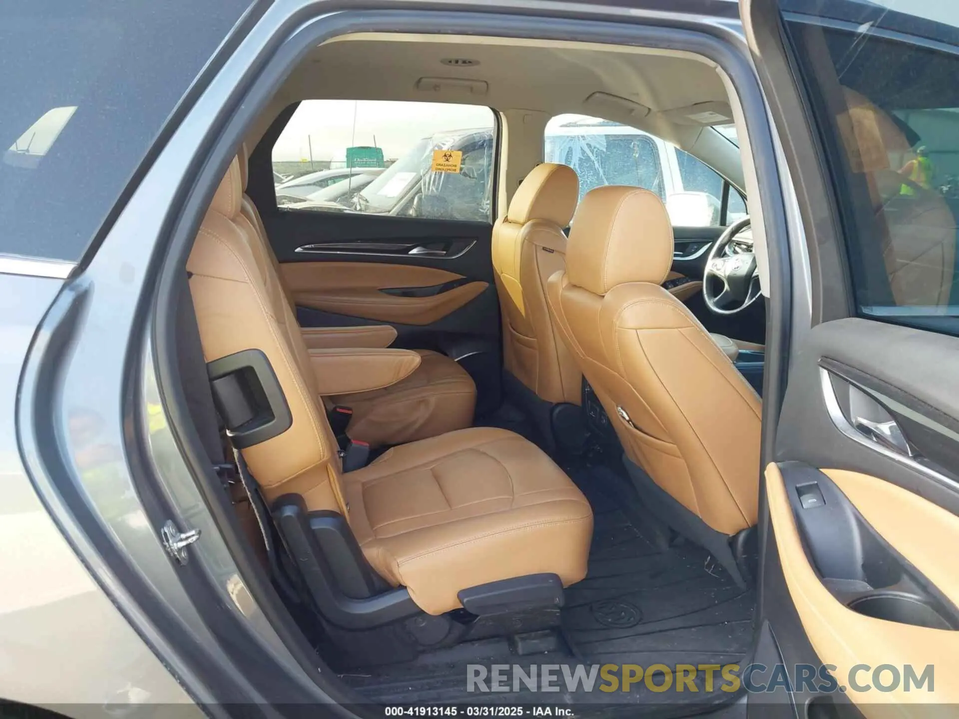 8 Фотография поврежденного автомобиля 5GAERBKWXKJ265757 BUICK ENCLAVE 2019