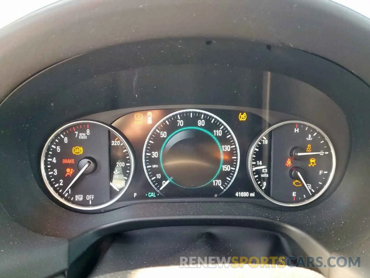 9 Photograph of a damaged car 5GAERDKW0KJ314279 BUICK ENCLAVE 2019