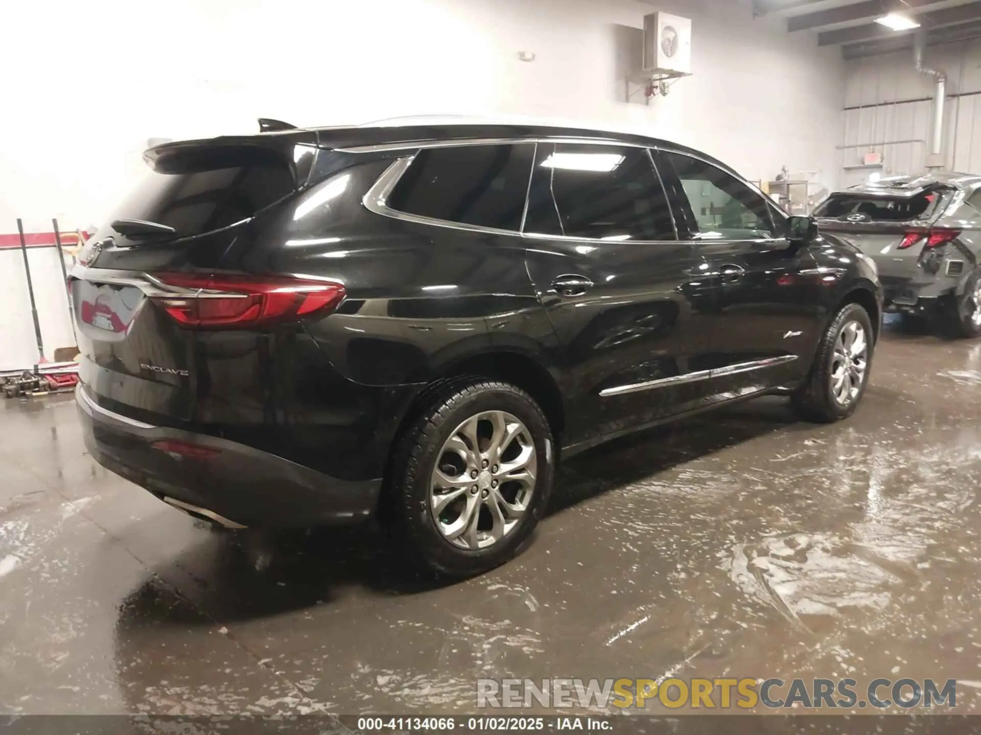 4 Photograph of a damaged car 5GAERDKW5KJ104728 BUICK ENCLAVE 2019