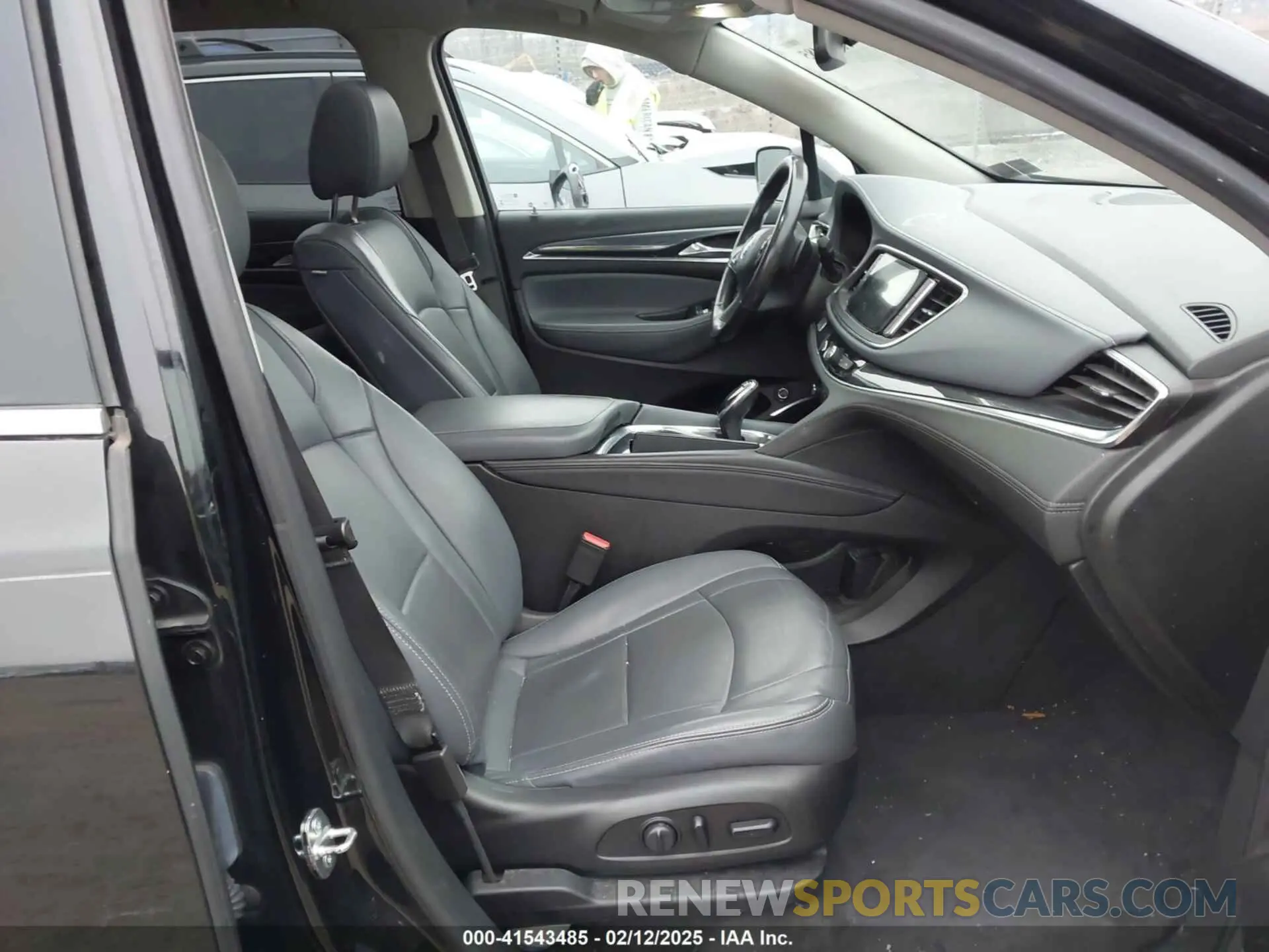 5 Фотография поврежденного автомобиля 5GAEVAKW2KJ214937 BUICK ENCLAVE 2019
