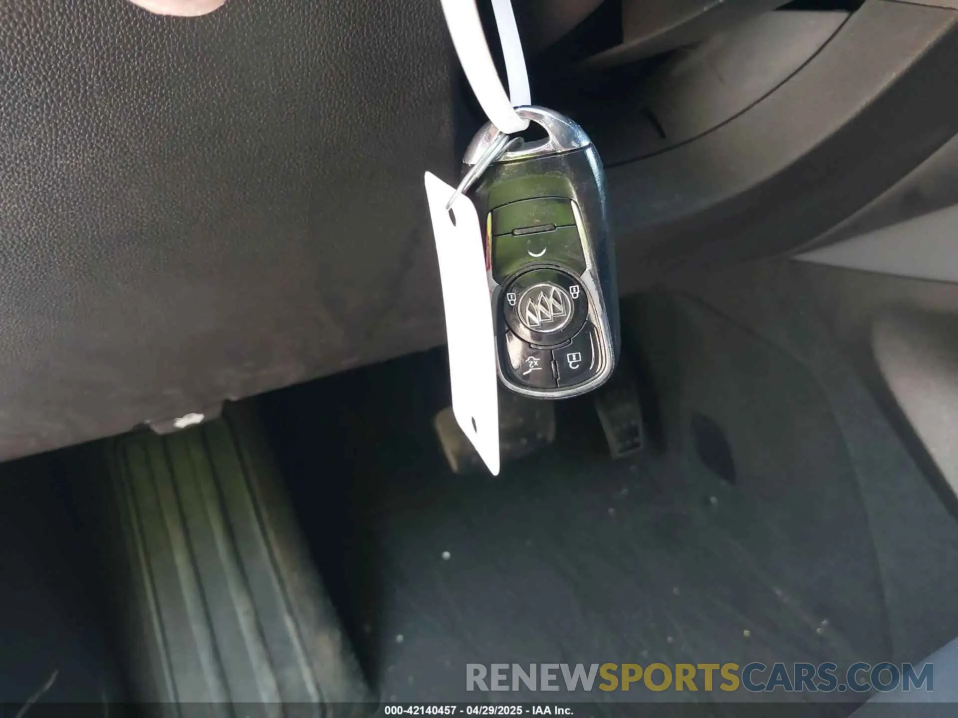 11 Photograph of a damaged car 5GAEVAKW4KJ306602 BUICK ENCLAVE 2019