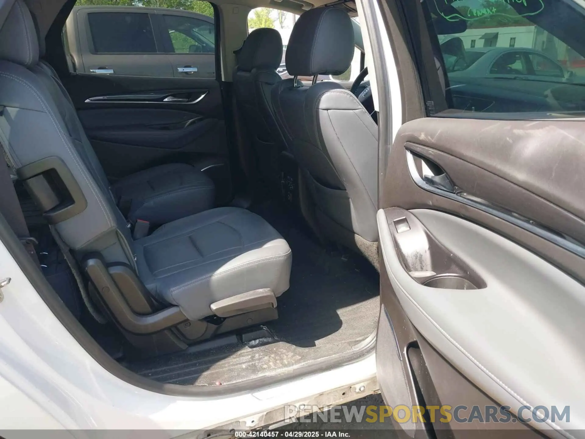 8 Photograph of a damaged car 5GAEVAKW4KJ306602 BUICK ENCLAVE 2019