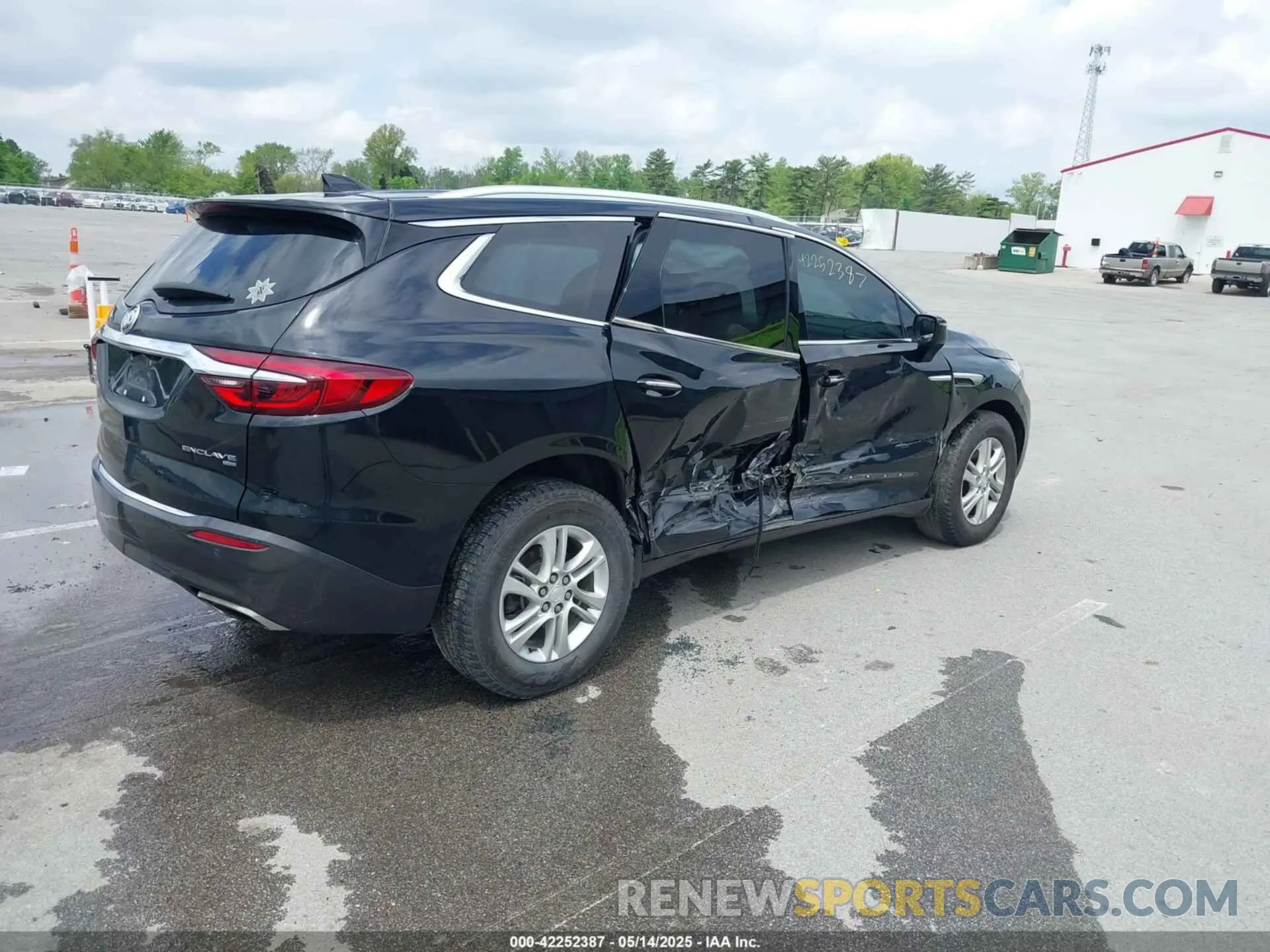 4 Фотография поврежденного автомобиля 5GAEVBKW3KJ301350 BUICK ENCLAVE 2019