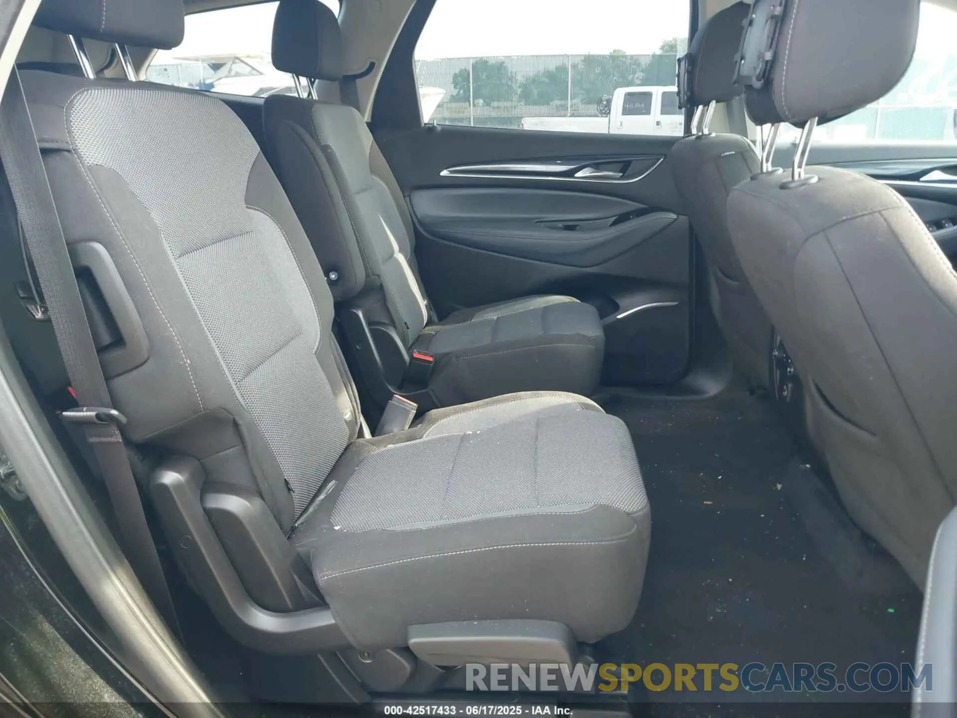8 Photograph of a damaged car 5GAERAKW7LJ191399 BUICK ENCLAVE 2020
