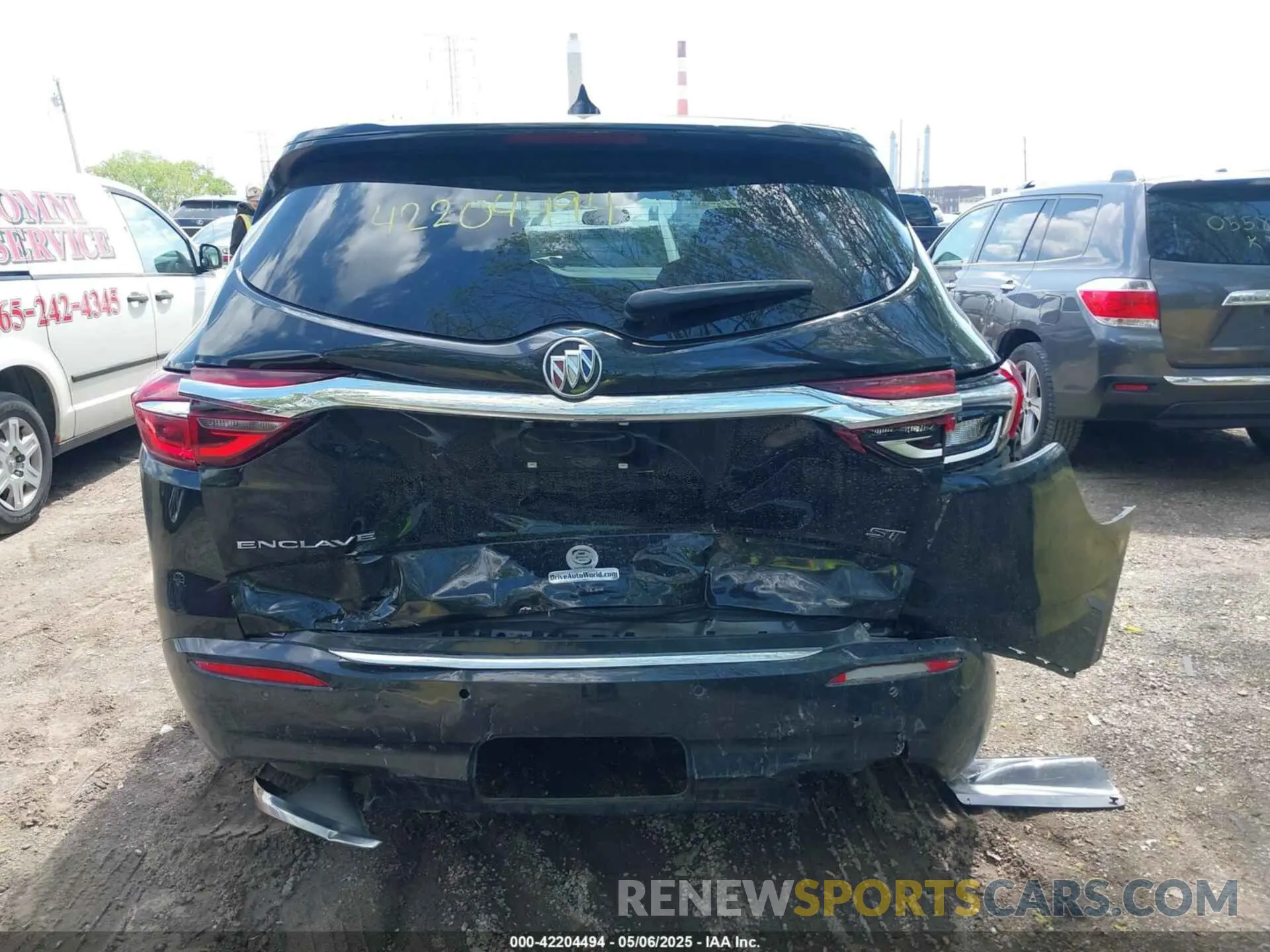 16 Photograph of a damaged car 5GAERBKW0LJ132281 BUICK ENCLAVE 2020