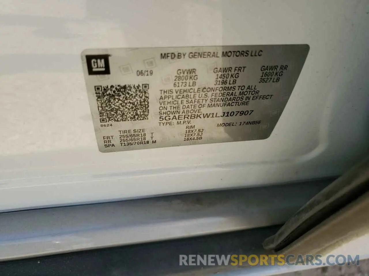 13 Photograph of a damaged car 5GAERBKW1LJ107907 BUICK ENCLAVE 2020