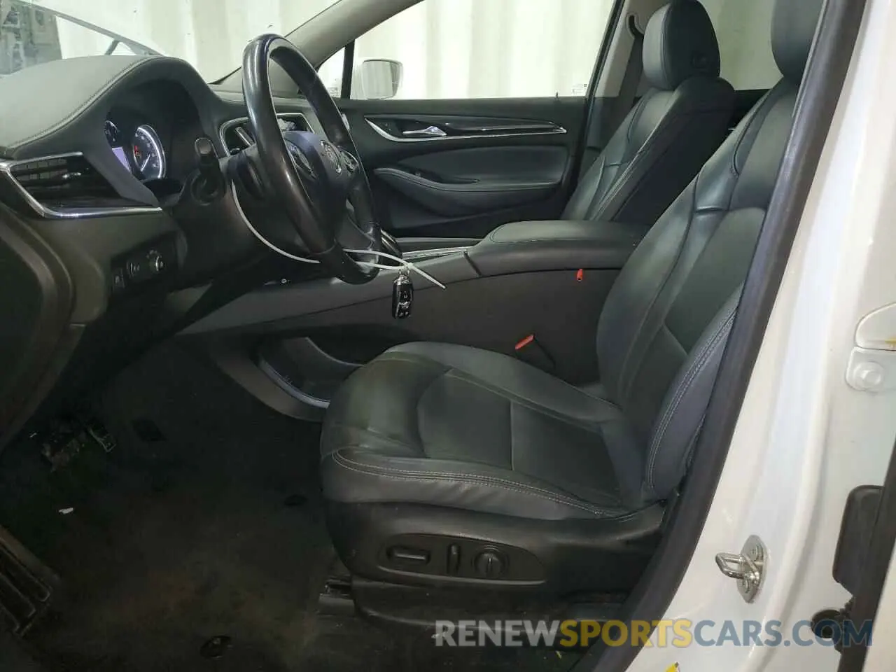 7 Фотография поврежденного автомобиля 5GAERBKW3LJ106161 BUICK ENCLAVE 2020