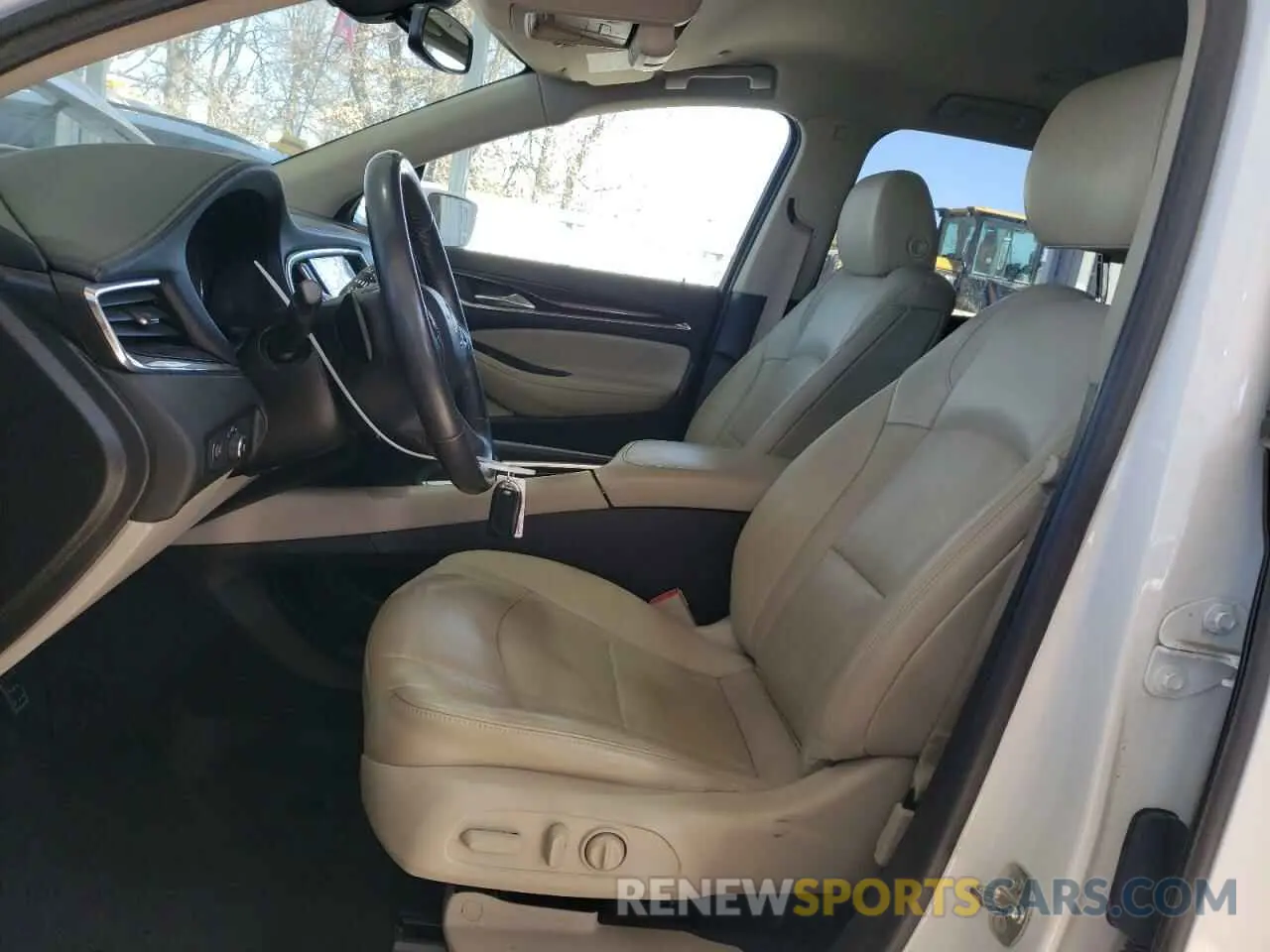 7 Photograph of a damaged car 5GAERBKW3LJ215168 BUICK ENCLAVE 2020