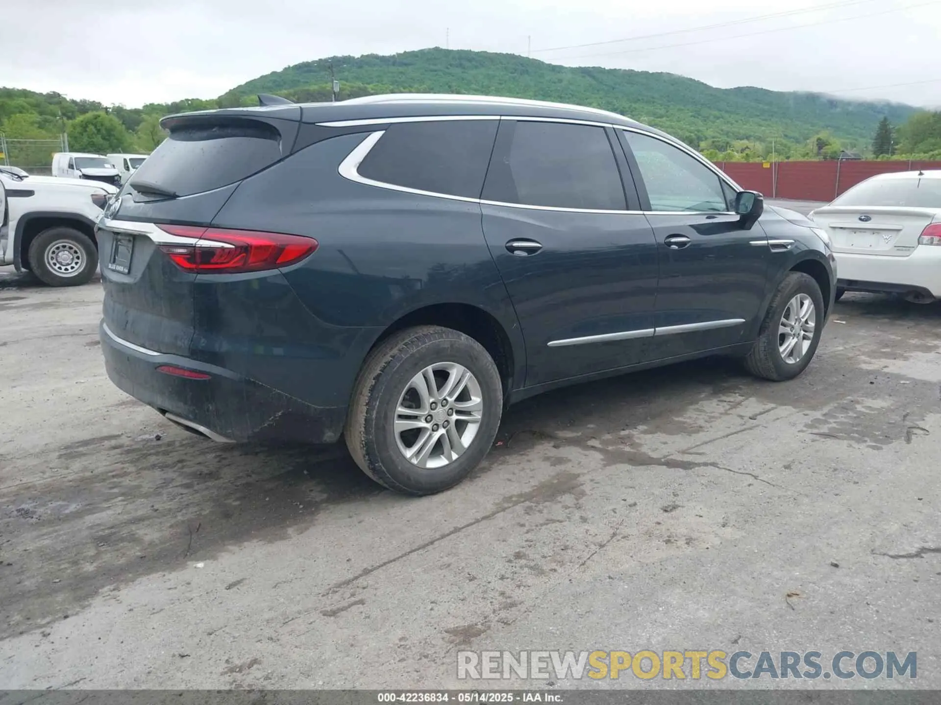 4 Photograph of a damaged car 5GAERBKW5LJ214538 BUICK ENCLAVE 2020