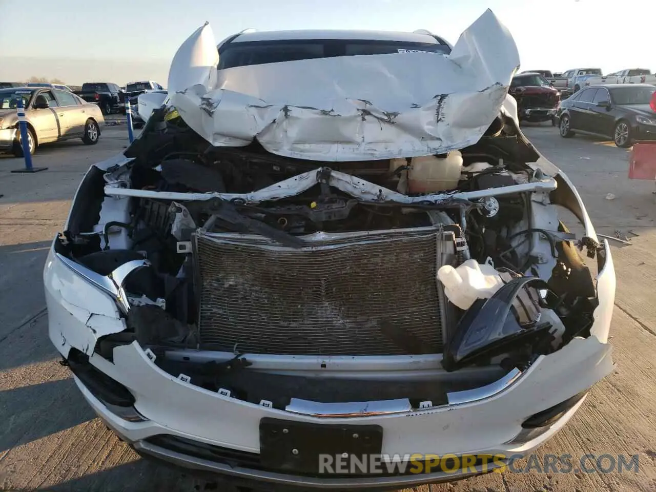 5 Photograph of a damaged car 5GAERBKW7LJ202763 BUICK ENCLAVE 2020