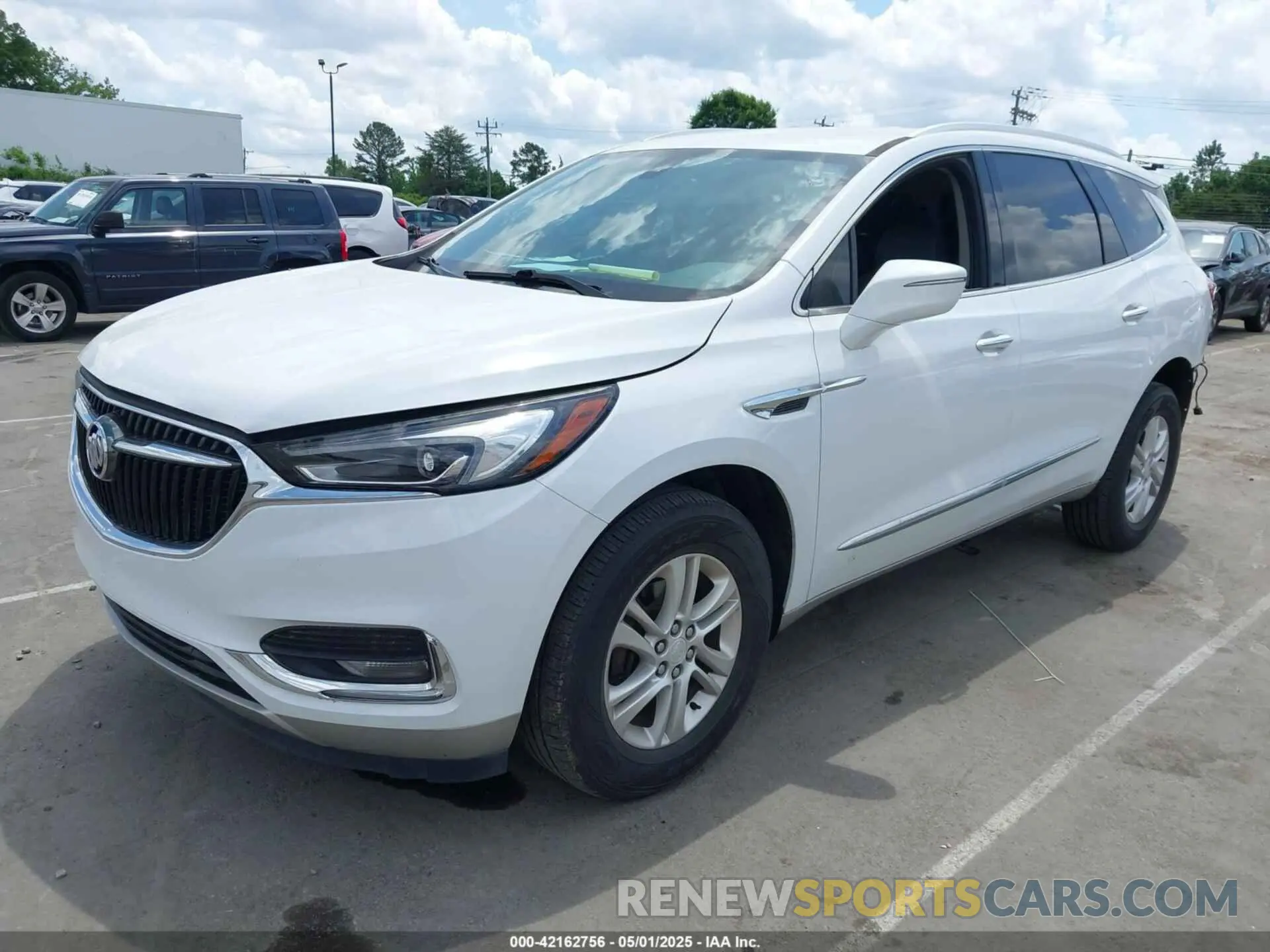 2 Фотография поврежденного автомобиля 5GAEVAKW0LJ136594 BUICK ENCLAVE 2020